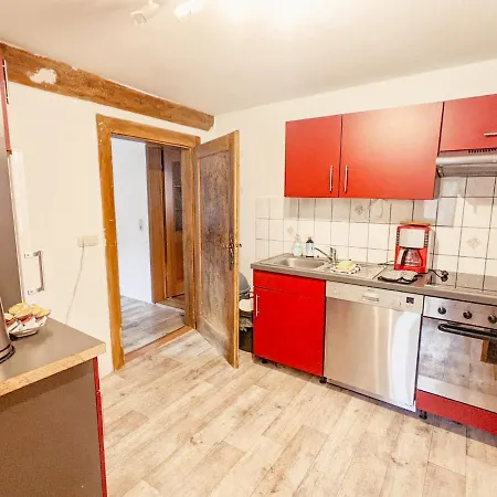 Urlaubstraum Mit Pool, Terrasse&fluss Im Garten - Ut