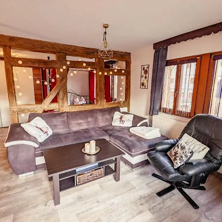 Urlaubstraum Mit Pool, Terrasse&fluss Im Garten - Ut *