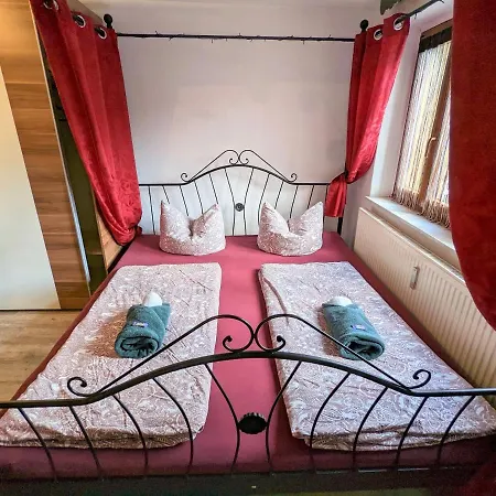 Apartment Urlaubstraum Mit Pool, Terrasse&fluss Im Garten - Ut Sebnitz