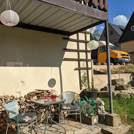 Urlaubstraum Mit Pool, Terrasse & Fluss Im Garten - Ut Apartment